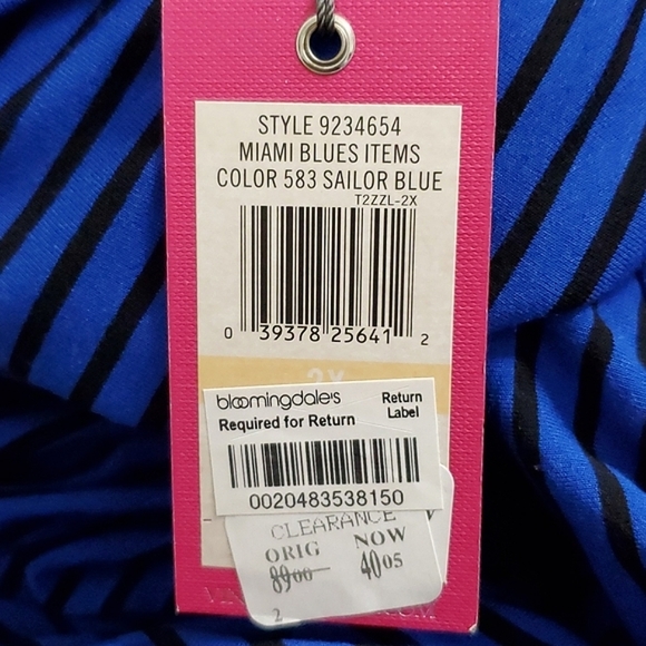 Vince Camuto Striped V-Neck Short Sleeve Top - Picture 5 of 5